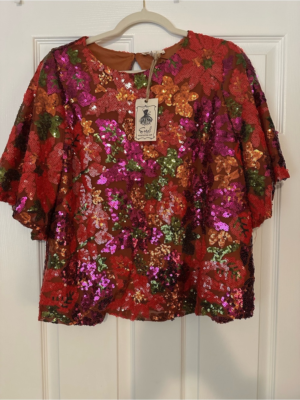 easel Multicolored Sequin Floral Short Sleeve Top